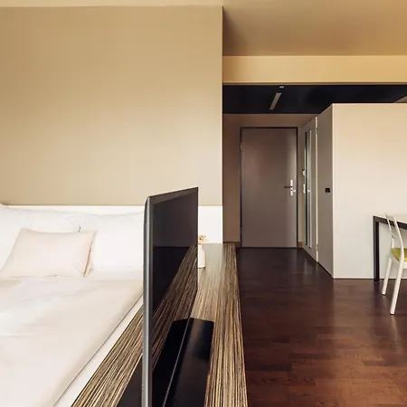Hotel Harry's Hart Bei & 4*