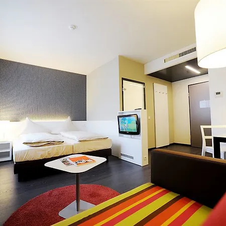 Hotel Harry's Hart Bei & 4*