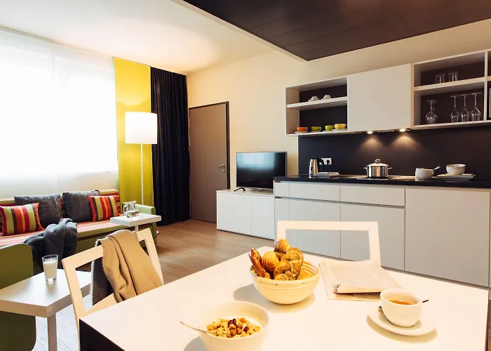 호텔 Harry's Hart Bei & 3*