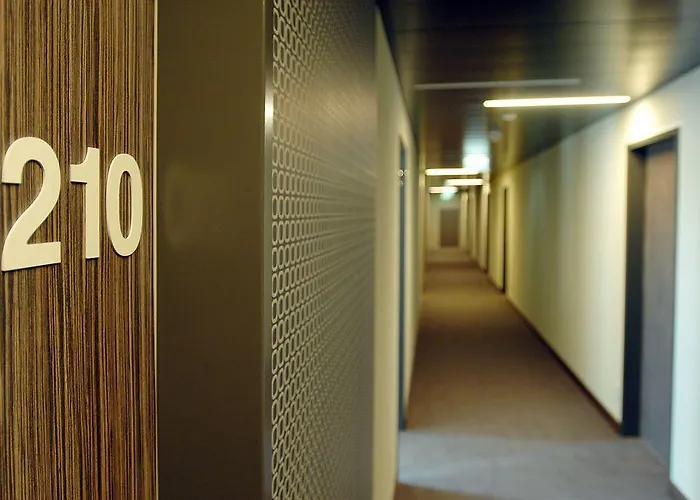 Harry's Hart Bei & 호텔 3*