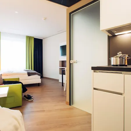 Harry's Hart Bei & Hotel 3*