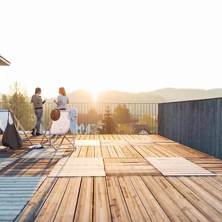 酒店 Harry's Hart Bei & 3*