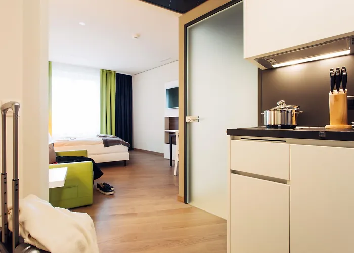 Harry's Hart Bei & Hotel 3*