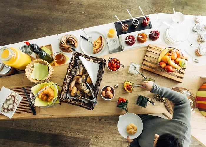 Hotel Harry's Hart Bei &